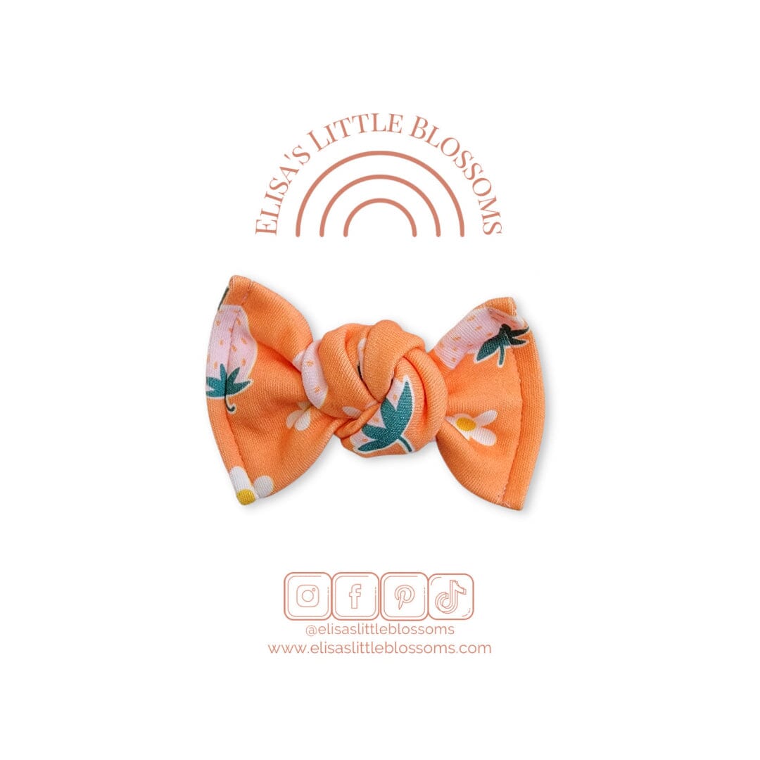 Knot Bow // Sweet Strawberries Knot Bows Elisa's Little Blossoms