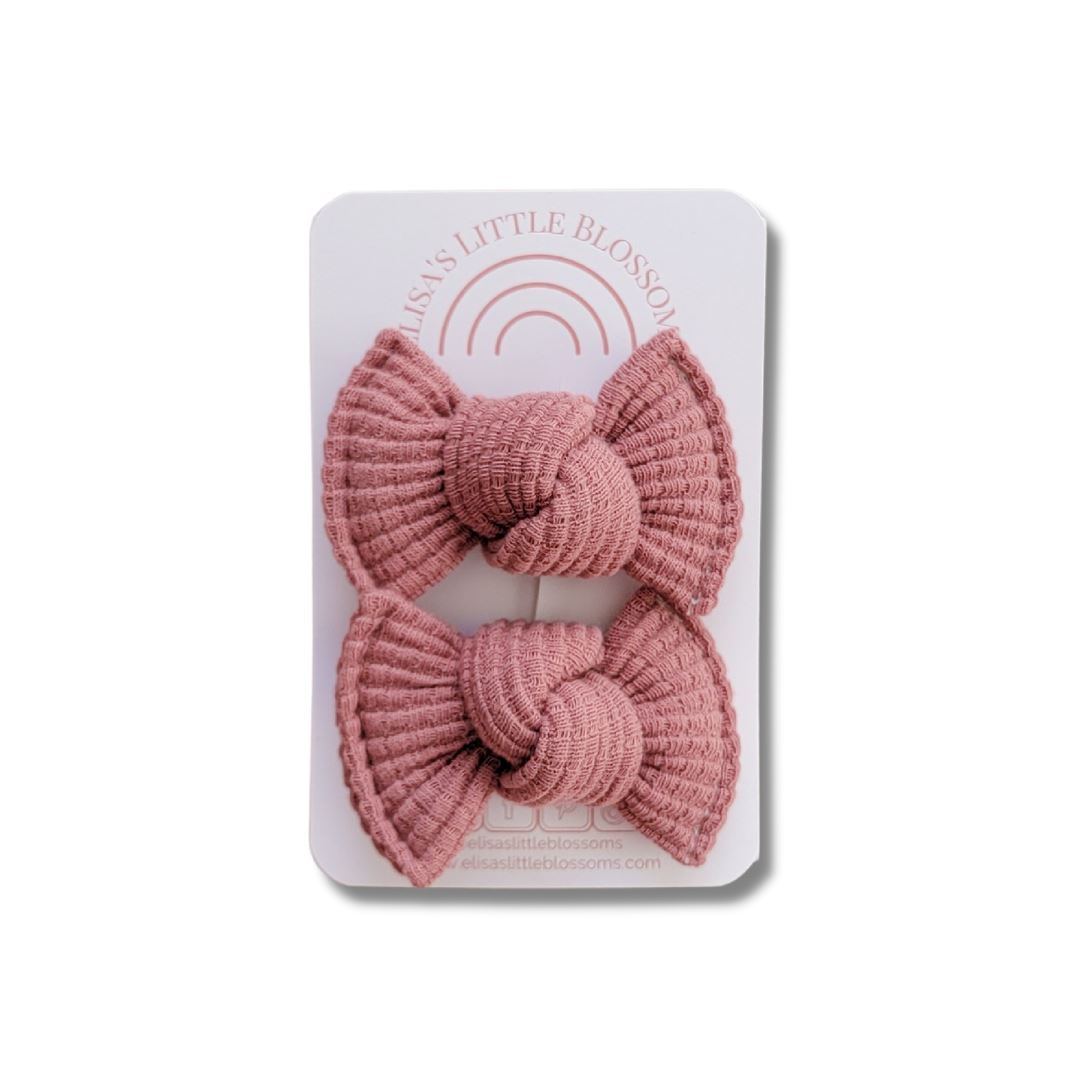 Knot Pigtail Set // Fig Organic Waffle Pigtail Sets Elisa's Little Blossoms - Pigtail Sets Petite Piggie Set (2.5") 