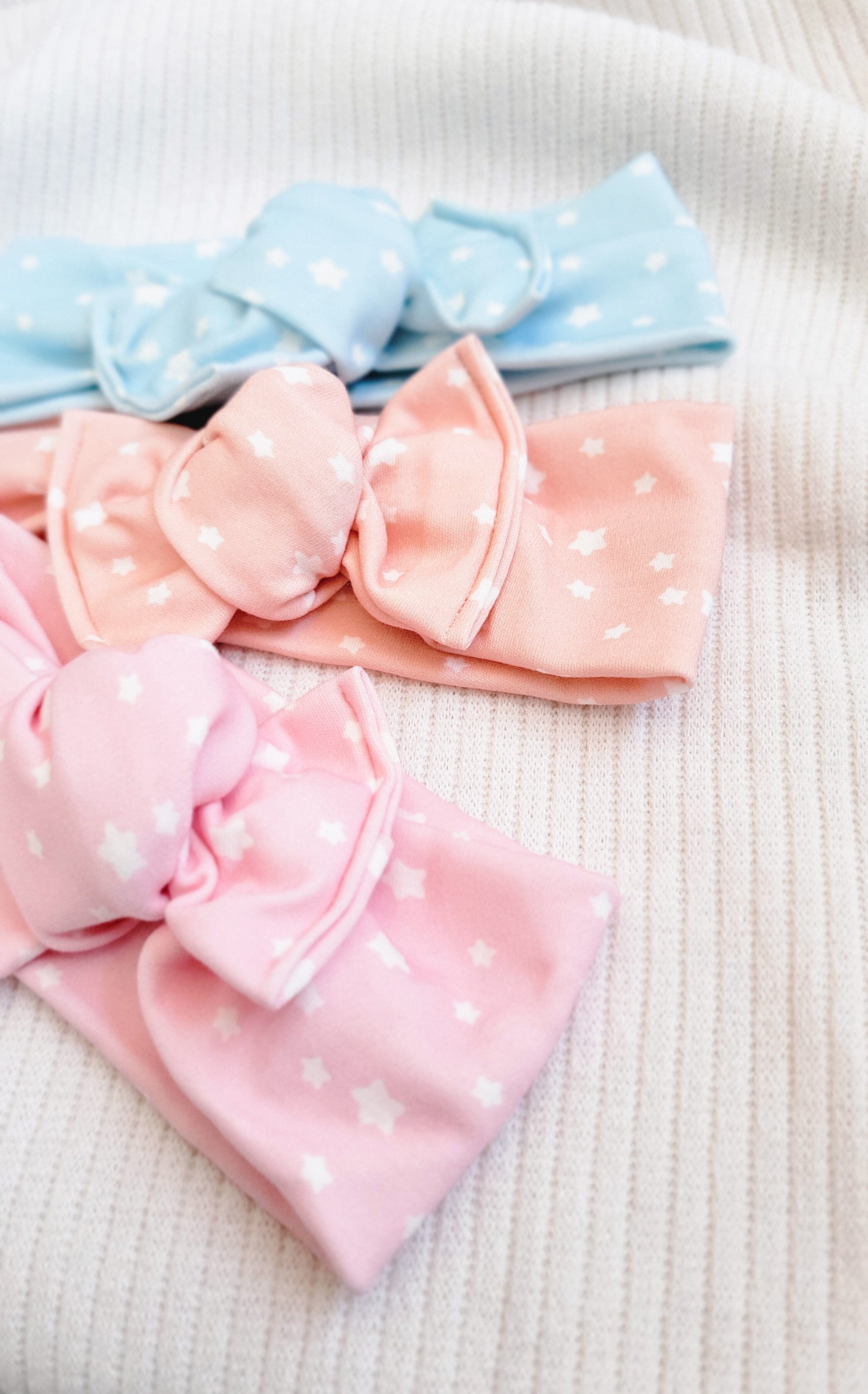 Oh My Stars in Peach // Tie-on Headwrap Tie-on Headwraps RTS Elisa's Little Blossoms - Headwraps